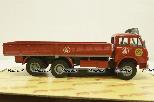 Маз-516, Leipziger Messe (из к/ф "Мировой парень")бортовой, Н765, Наш Автопром 1:43