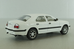 Газ-3111 Волга 2000, белый, 100046, Автоистория 1:43