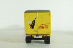 White 3000 Coca-Cola, American Trucks, France #64, Altaya 1:43