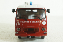 Peugeot J7 AR, Ambulancia de Reanimacion, Sapeurs-Pompiers №1 1:43
