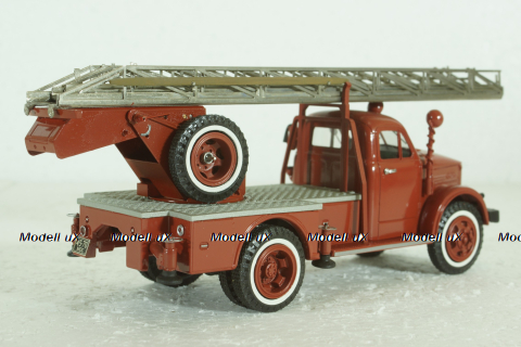 Газ-51 АЛГ-17, Автолестница с гидравлическим приводом, Сарлаб 1:43