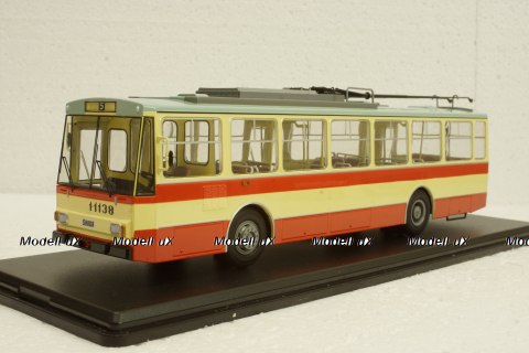 Skoda-14TR троллейбус красно-бежевый, SSM4042, SSM 1:43
