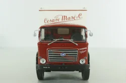OM Titano 6x2 1961 red/white, Camion D'epoca №61, 1:43