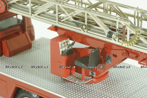 АЛ-30 (Л-22), Зил-131, пожарная автолестница, KV Мастерская 1:43