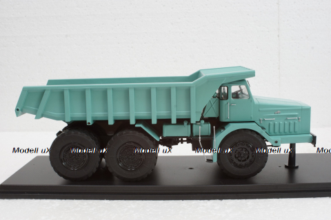 Маз-530 карьерный самосвал большой грузоподъёмности, SSM/AVD 1:43