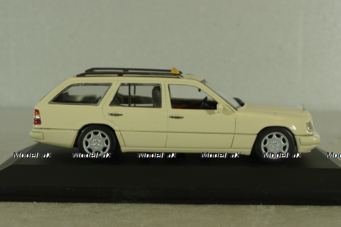 Mercedes E220 Disel (S124) Taxi 1994, beige, 430033596, Minichamps 1:43