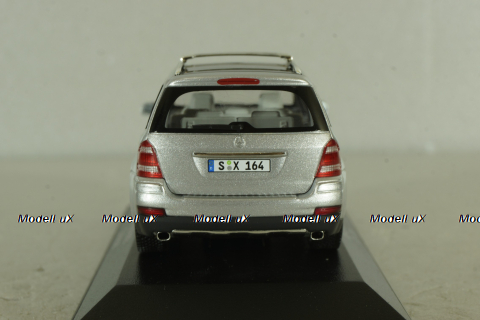 Mercedes GL500 (X164) siver, 430033596, Minichamps 1:43