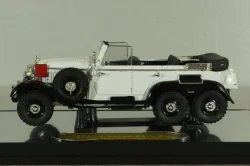 Mercedes G4 (W31) cabriolet 6x6 1938, white, PM43706W, Signature Models 1:43