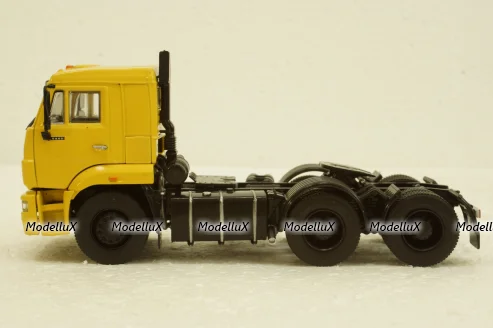 Камаз-6460 седельный тягач, желтый, 102736, АвтоИстория 1:43