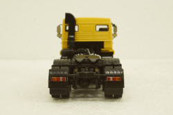 Камаз-6460 седельный тягач, желтый, 102736, АвтоИстория 1:43