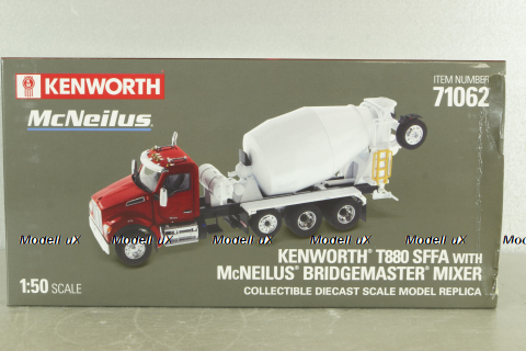 Kenworth T880 SFFA McNeilus bridgemaster mixer, red/white, 71062, Diecast Masters 1:50 Уценка!