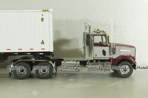 Western Star 4900 SF day cab with 40' dry goods sea container, red/white, 71064, Diecast Masters 1:50