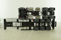 Western Star 4900 SF day cab with 40' dry goods sea container, red/white, 71064, Diecast Masters 1:50