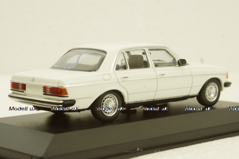 Mercedes 230E (W123) 1982, white, 943032206, Maxichamps 1:43