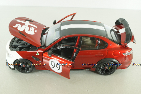 Alfa Romeo Giulia GTAm #99 racing 2020, BU01449 red/white, Bburago 1:18