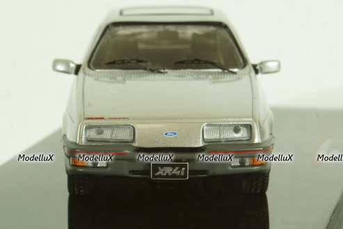 Ford Sierra XR4i silver, 1984, CLC483, IXO 1:43