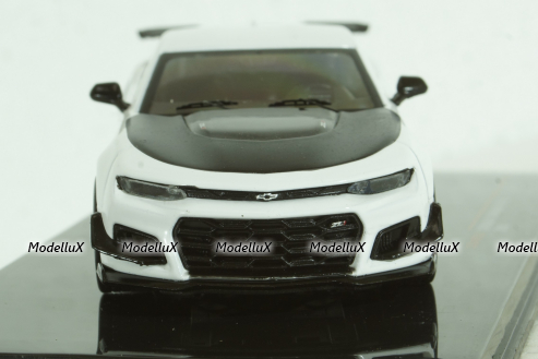 Chevrolet Camaro ZL1 1LE 2019, white, CLC542N.22, IXO 1:43