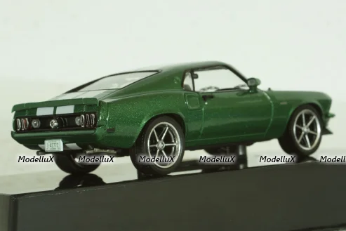 Ford Mustang Custom 1969 greenmetallic/white , CLC530N.22, IXO 1:43