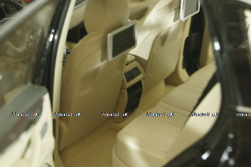 BMW X5 (F15) 2014, black, Paragon 1:18 Уценка!