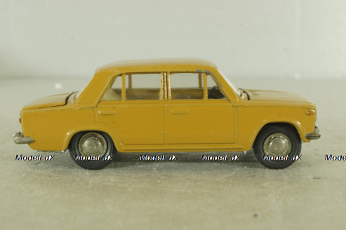 Ваз-2101 А9 ранний, охра, Тантал/Радон 1:43