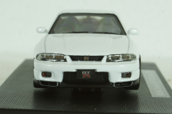 Nissan Skyline GT-R R33 V Spec 1995 white, 44186, Ebbro 1:43