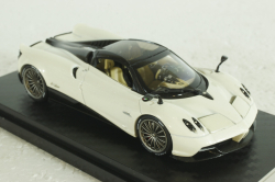 Pagani Huayra Roadster 2017, white, ALM450302, Almost Real 1:43