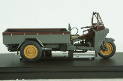 Mazda CT/1200 open 1950 grey/red, 44109, Ebbro 1:43