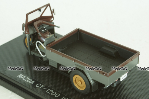 Mazda CT/1200 open 1950 grey/red, 44109, Ebbro 1:43