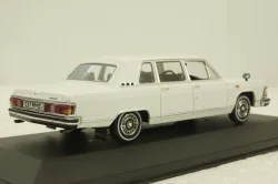 Газ-14 Чайка 1978 г., белая, IST146, IST 1:43