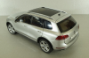 Volkswagen Touareg TSI 2010, silver, 08822CS, Kyosho 1:18