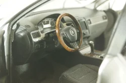 Volkswagen Touareg TSI 2010, silver, 08822CS, Kyosho 1:18