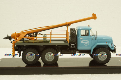 Зил-131 Бурильно-крановая машина БКМ-313, TruckTyr 1:43