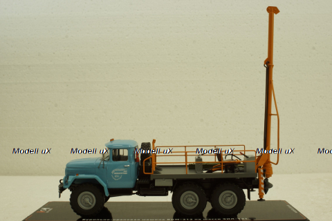 Зил-131 Бурильно-крановая машина БКМ-313, TruckTyr 1:43