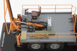 Зил-131 Бурильно-крановая машина БКМ-313, TruckTyr 1:43