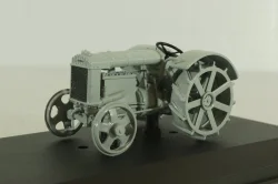 Фордзон-Путиловец трактор 1924, серый, ТРАКТОРЫ история,люди,машины (Hachette) №9 1:43