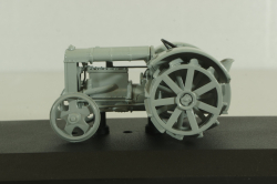 Фордзон-Путиловец трактор 1924, серый, ТРАКТОРЫ история,люди,машины (Hachette) №9 1:43