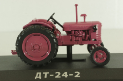 ДТ-24-2 трактор 1955, малиновый, ТРАКТОРЫ история,люди,машины (Hachette) №31 1:43