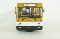 Лиаз-5256, охра с белой полосой, DEMPRICE 1:43 