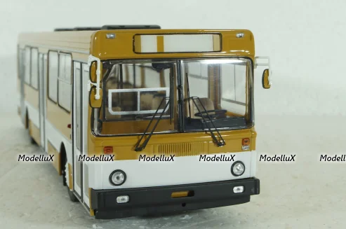 Лиаз-5256, охра с белой полосой, DEMPRICE 1:43 