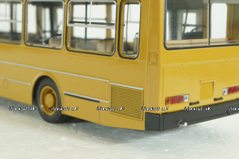 Лиаз-5256, охра, DEMPRICE 1:43 