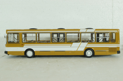 Лиаз-5256, оранжевый/белый, DEMPRICE 1:43 