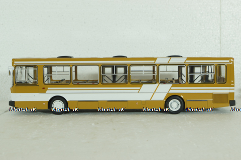 Лиаз-5256, оранжевый/белый, DEMPRICE 1:43 