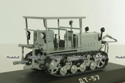 ДТ-57 трактор 1957, серый, ТРАКТОРЫ история,люди,машины (Hachette) №34 1:43