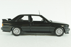 BMW M3 (E30), 1987, black, 180020306, Minichamps 1:18