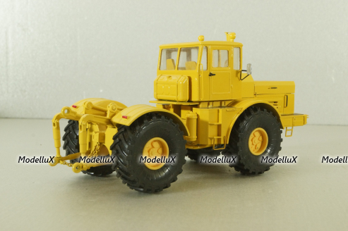 К-701 Кировец, трактор 1971, желтый Minigrad 1:43
