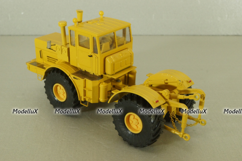 К-701 Кировец, трактор 1971, желтый Minigrad 1:43