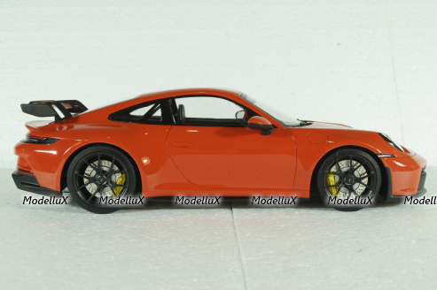 Porsche 911 (992) GT3 2021, orange, 117069000, Minichamps 1:18