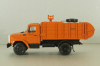 МКМ-2 мусоровоз с боковой загрузкой на шасси Зил-43З3 1986, оранжевый, Киммерия 1:43