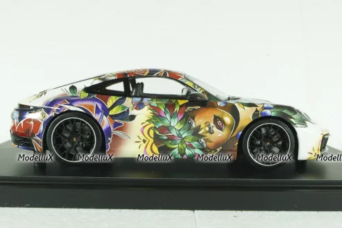 Porsche 911 Carrera 4S 2019, flower design, 155067329, Minichamps 1:18