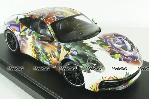 Porsche 911 Carrera 4S 2019, flower design, 155067329, Minichamps 1:18